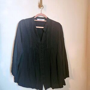 Solitaire Black Boho Blouse w/ Wide Sleeves V-Neckline - Size 1X